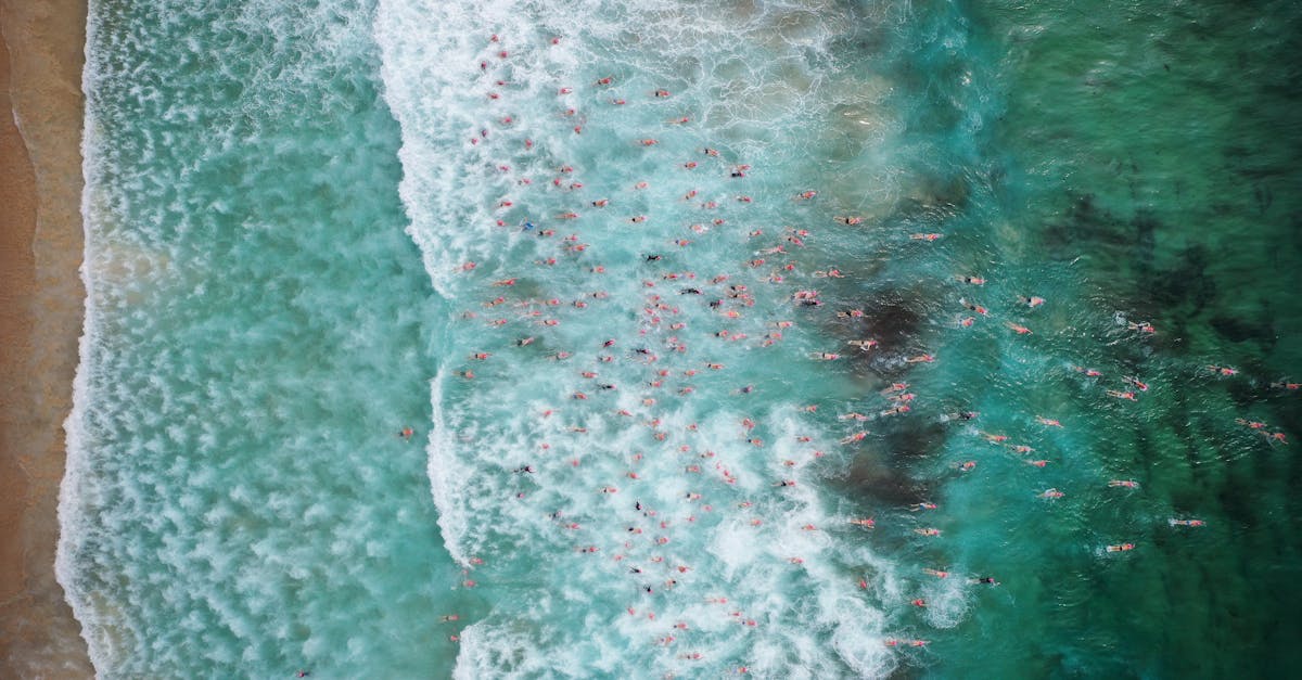 Are gas pipes in walls?