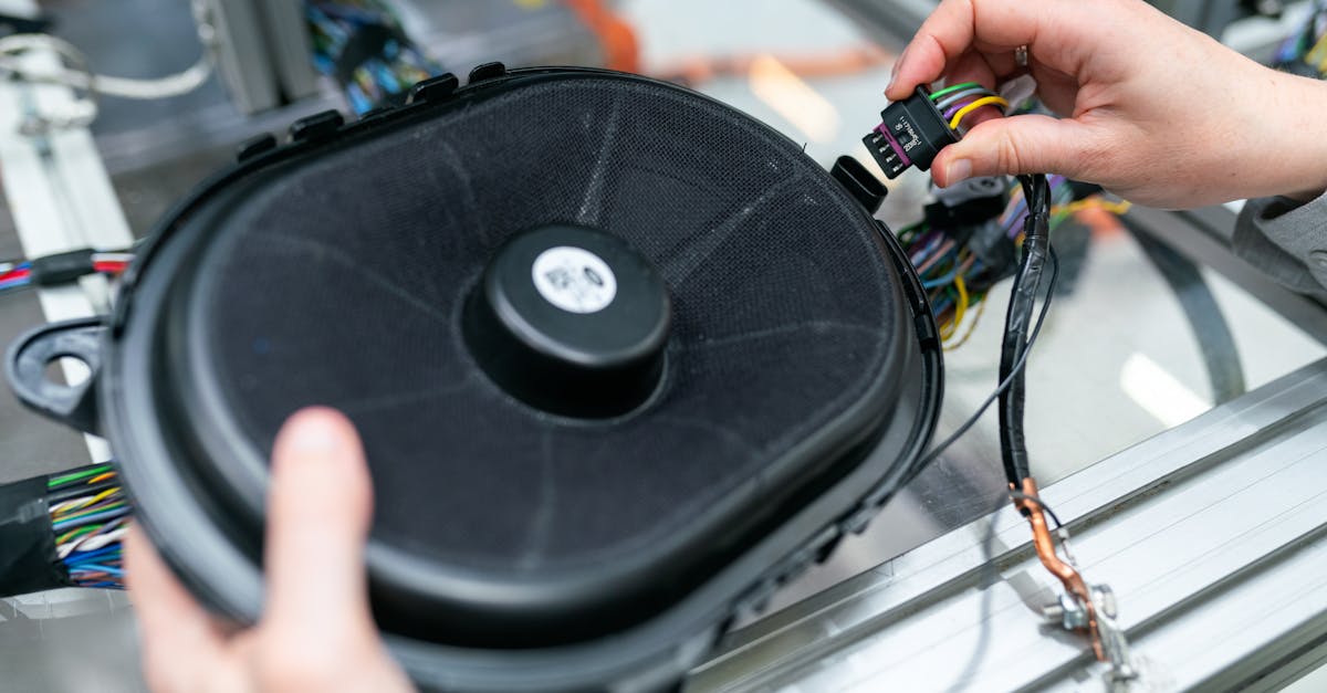 How do you seal a leaking gas joint?