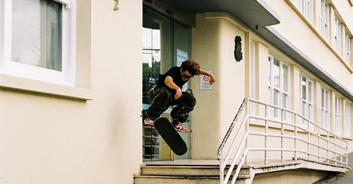 How much do natural gas technicians make in Australia?