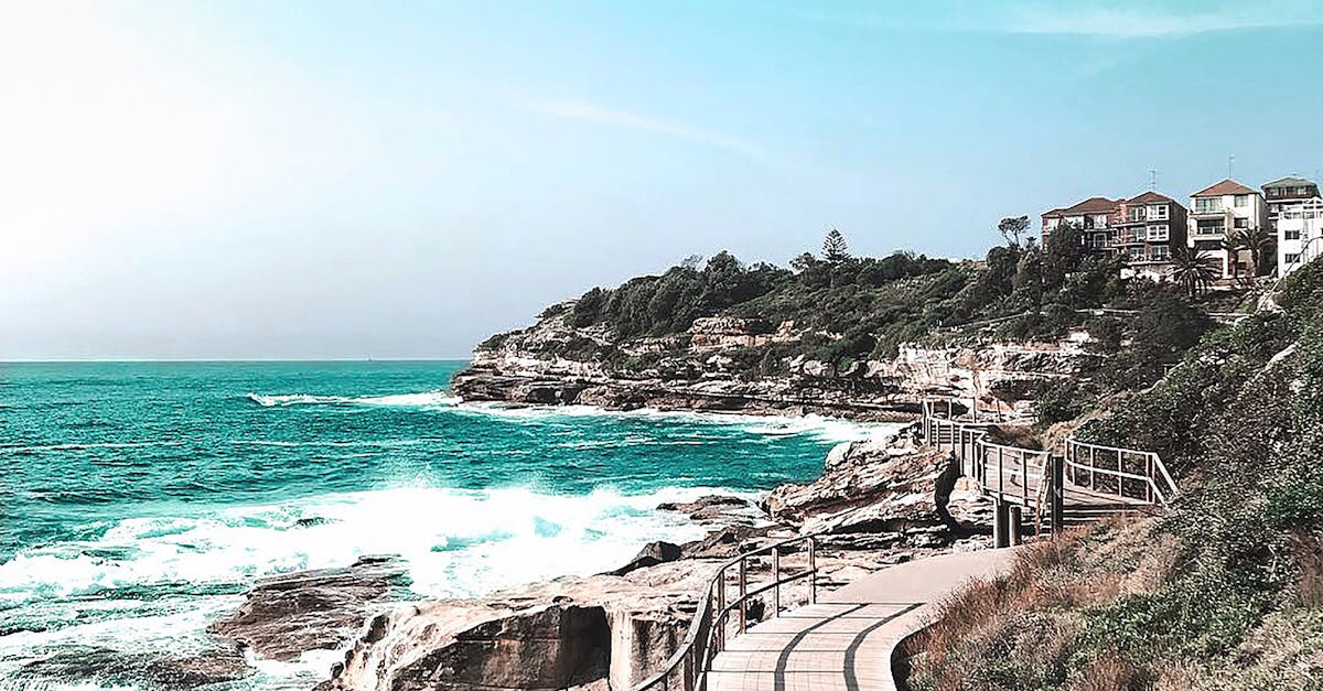 What is the average price of gas in Sydney Australia?